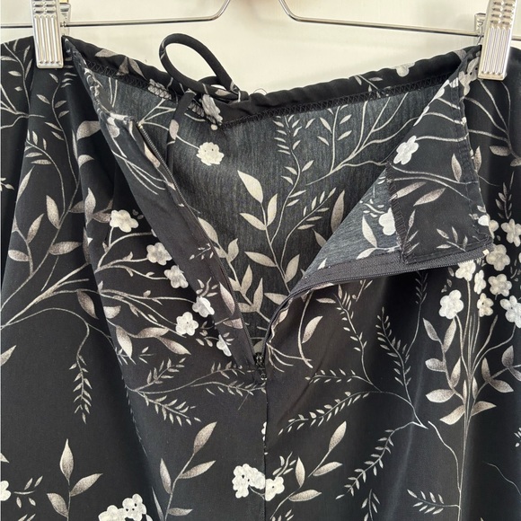 Vintage Floral Black White Small Midi Slip Skirt Cottagecore Fairycore Y2K - Picture 5 of 8